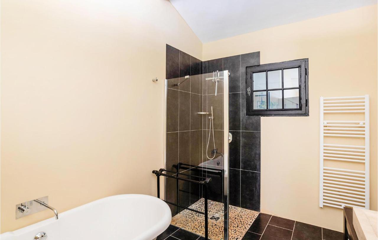 6 Bedroom Pet Friendly Home In Carcès 외부 사진
